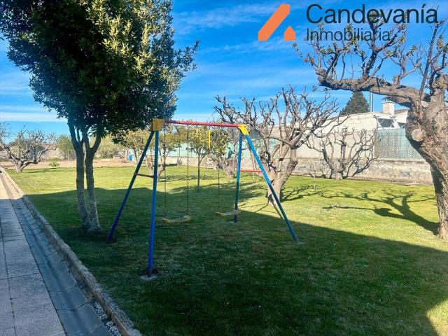 Chalet en venta en San Mateo de Gállego. Chalets San Mateo de.