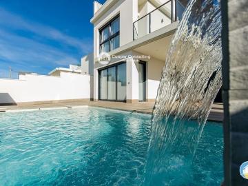 Chalet en venta en San Miguel de Salinas, Alicante Costa Blanca