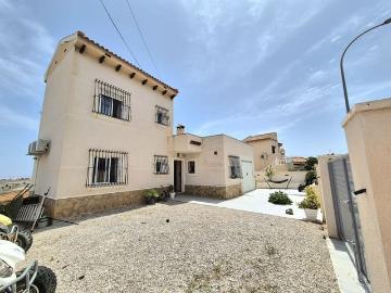 Chalet en venta en San Miguel de Salinas, Alicante Costa Blanca