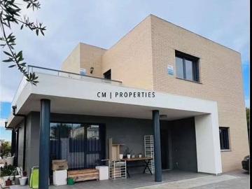 Chalet en venta en San Antonio de Benagéber, Valencia