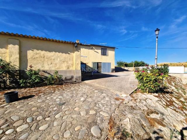 Chalet en venta en San Esteban de Litera. A dos km. de Binéfar. Chalets San Esteban de.