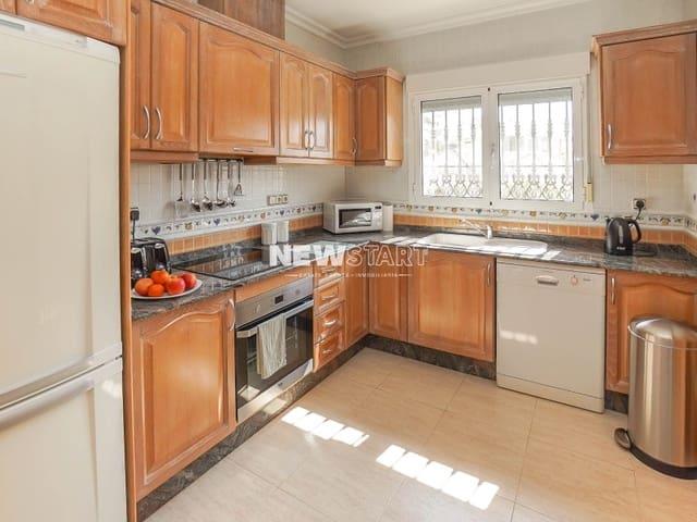Chalet en venta en La Escuera, Alicante Costa Blanca