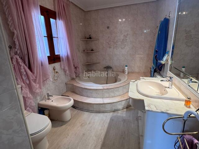 Chalet en venta en San Pedro del Pinatar, Los Cuarteros. CHALE SOBRE PILARES CON PARCELA. Chalets San Pedro del.