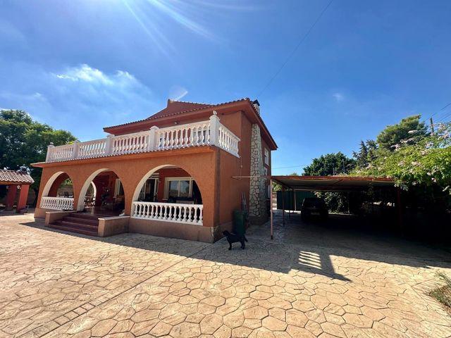 Chalet en venta en San Vicente / Sant Vicent del Raspeig, Alicante Costa Blanca