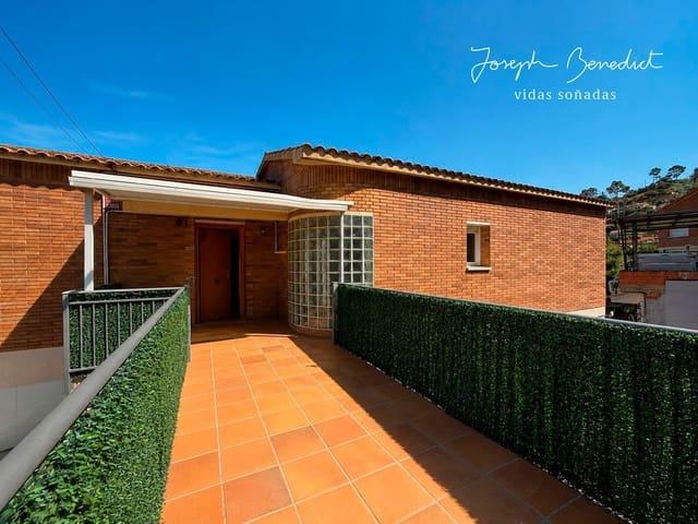 Chalet en venta en Sant Vicenç dels Horts, Barcelona