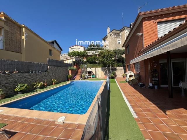 Chalet en venta en Sant Boi de Llobregat, Marianao. ESPECTACULAR CASA A LA VENTA EN SANT BOI DE LLOBREGAT. Chalets Sant Boi de.