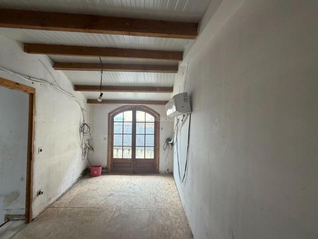 Chalet en venta en Sant Climent Sescebes. CASA DE PUEBLO CON ENCANTO EN SANT CLIMENT SESCEBES PROYECTO CON HISTORIA Y POTENCIAL. Chalets Sant Climent.