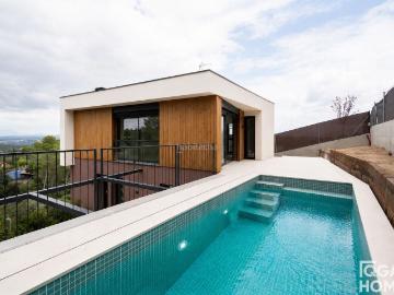 Chalet en venta en Sant Cugat del Vallès, La Floresta. Obra nueva de alta Eficiencia Energética en la Floresta. Chalets Sant Cugat del.