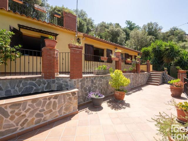 Chalet en venta en Sant Cugat del Vallès, La Floresta. Chalet independiente en la Floresta. Chalets Sant Cugat del.