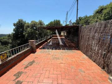 Chalet en venta en Sant Cugat del Vallès, Les Planes. Casa Independiente en Venta en Carretera de lArrabassada. Chalets Sant Cugat del.