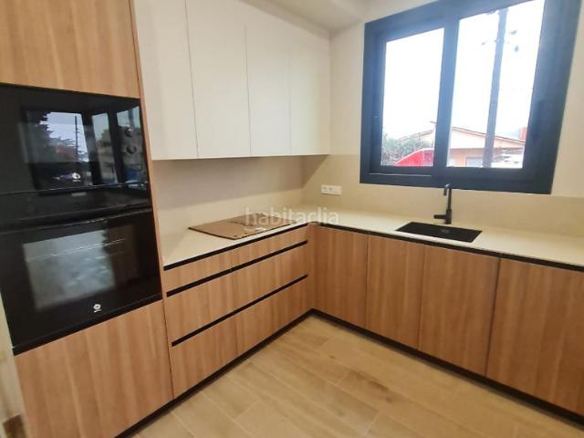 Chalet en venta en Sant Esteve Sesrovires. Chalets Sant Esteve.