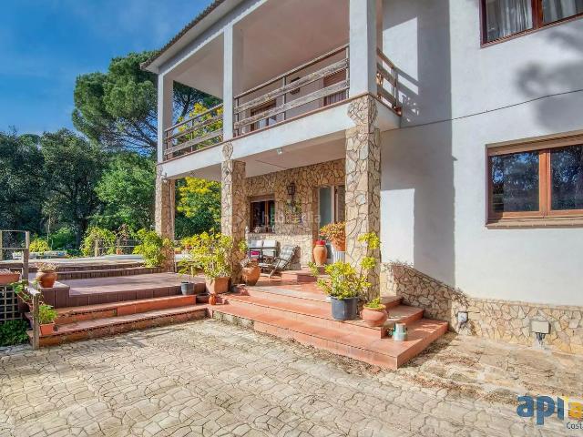 Chalet en venta en Sant Feliu de Guíxols, Mas Trempat Sant Amanç Casa Nova Costa Brava. Casa aislada con 6 habitaciones, Urbanización Casa Nova. Chalets Sant Feliu de.