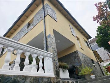 Chalet en venta en Sant Fost de Campsentelles. *Casa Chalet en Sant Fost de Campsentelles ¡Tu hogar ideal te espera! *. Chalets Sant Fost de.