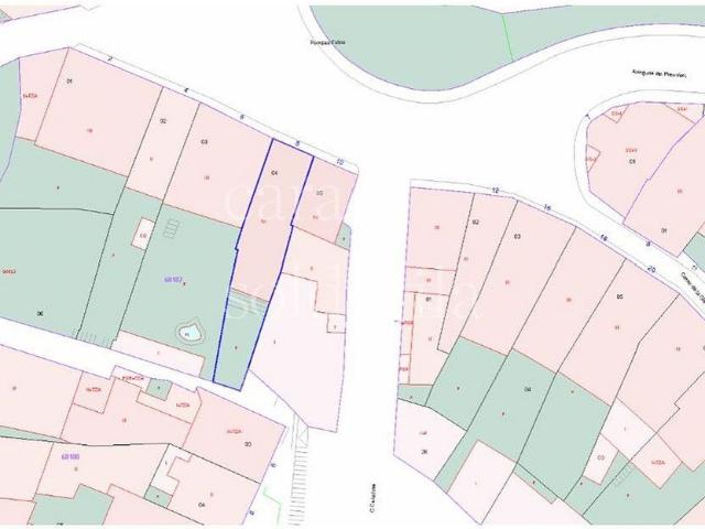 Chalet en venta en calle De la Ciutadella, Sant Hipòlit de Voltregà, de 180 m² 4 habitaciones por 150.000