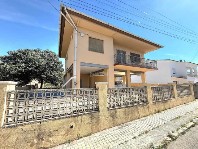Chalet en venta en Sant Jaume dels Domenys. En la urb. el Papagai de Sant Jaume dels Domenys. Chalets Sant Jaume dels.