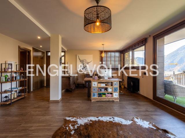 Chalet en venta en Sant Julià de Lòria, Aixirivall Pirineos. Magnífico chalet independiente a cuatro vientos en Aixirivall. Chalets Sant Julià de.