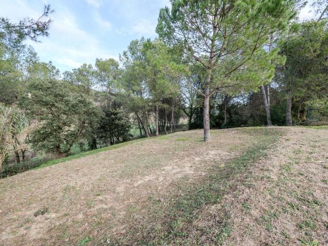 Chalet en venta en Sant Julià de Ramis. Casa con piscina y jardín en Sant Julià. Chalets Sant Julià de.