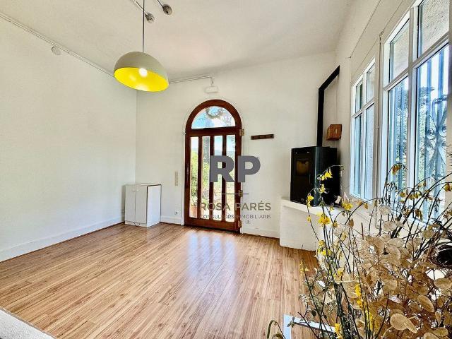 Chalet en venta en calle Diagonal, Sant Martí de Centelles, de 329 m² 6 habitaciones por 518.000