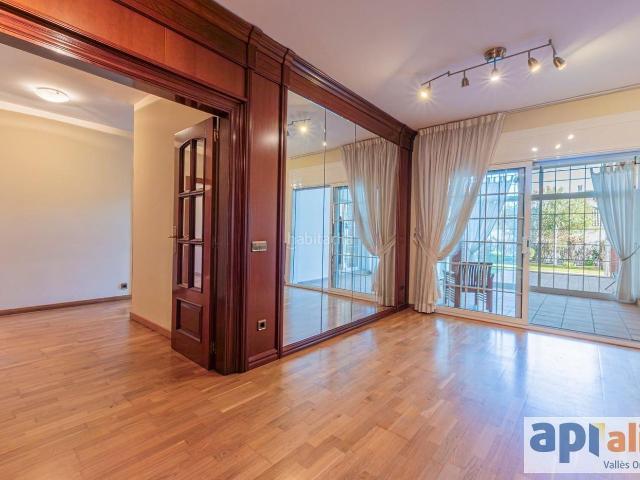 Chalet en venta en Sant Pere de Vilamajor. ESPECTACULAR CASA INDEPENDIENTE CON PISCINA, ASCENSOR Y GRAN PARCELA, SANT PERE DE VILAMAJOR. Chalets Sant Pere de.