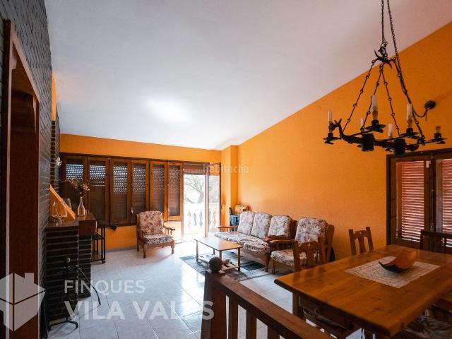Chalet en venta en Sant Quirze Safaja. Chalets Sant Quirze.