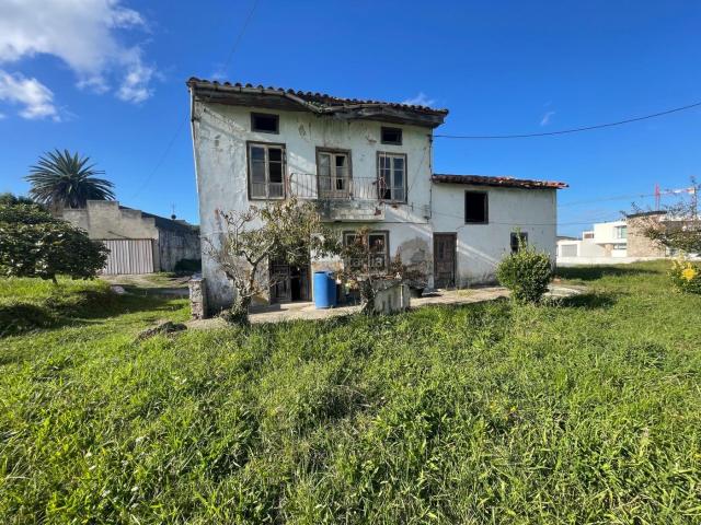 Chalet en venta en Santa Cruz de Bezana, Soto de la Marina. Chalet independiente en venta en La Calleja. Chalets Santa Cruz de.