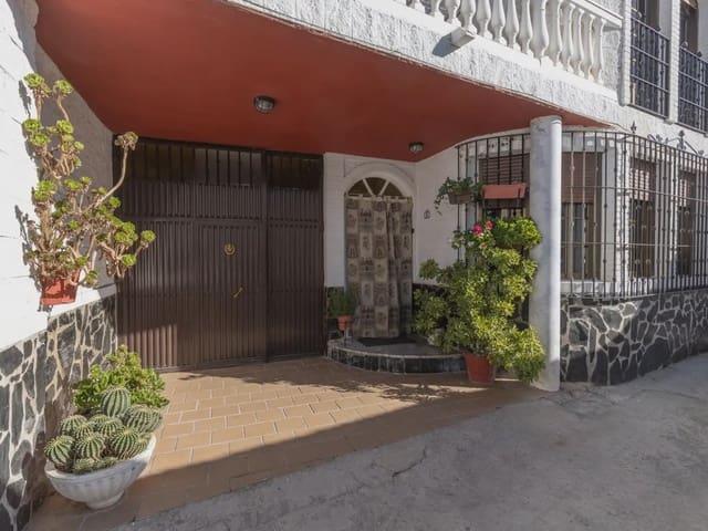 Chalet en venta en Santa Fe, Granada