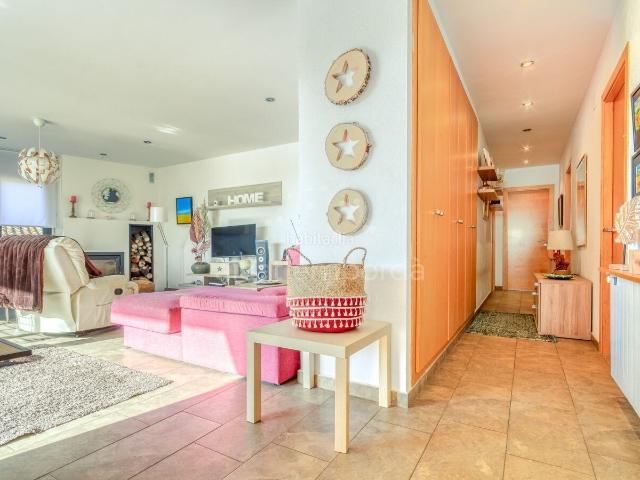 Chalet en venta en Santa Llogaia d´Àlguema. casa individual aislada a 2 Km de Figueres. Chalets Santa Llogaia.