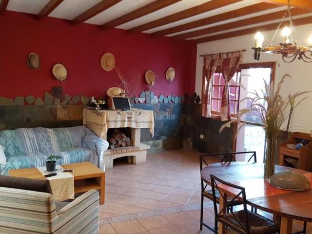 Chalet en venta en Santa Lucía de Tirajana, Sardina. Chalet Pareado en venta en calle Dean Rodríguez Bolaños, 33. Chalets Santa Lucía de.