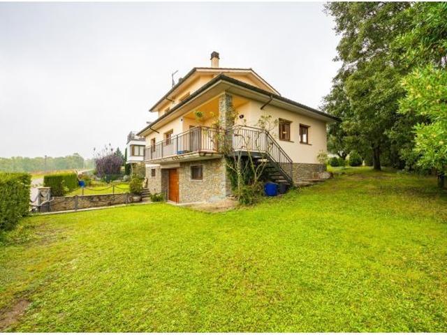 Chalet en Venta en Santa Maria de Corcó, Barcelona