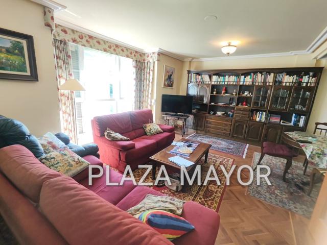 Chalet en venta en Santa Marta de Tormes. 4525 CHALET EN LA FONTANA. Chalets Santa Marta de.