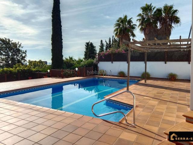 Chalet en venta en Santa Susanna. Encantadora casa con vistas al mar en Santa Susanna!. Chalets Santa.