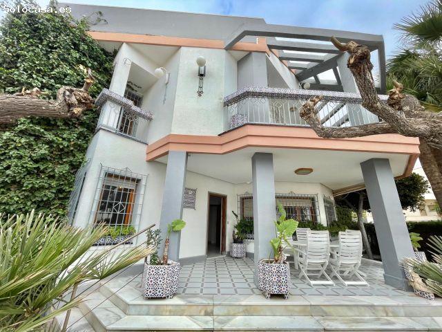 Chalet en Venta en Santa Pola, Alicante