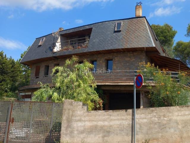 Chalet en venta en Santpedor. EXCLUSIVA VIVIENDA UNIFAMILIAR EN SANTPEDOR: AMPLITUD, PRIVACIDAD Y UN SINFÍN DE POSIBILIDADES!. Chalets.