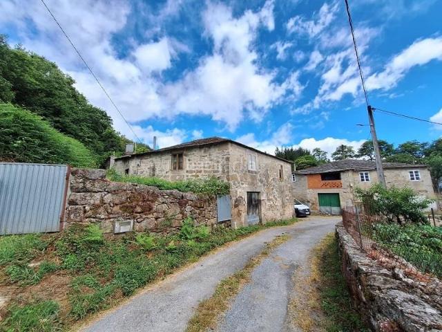 Chalet en venta en Sarria. Chalets.