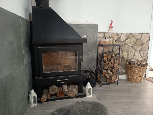 Chalet en venta en Sástago. Preciosa casa céntrica en Sástago Lista para entrar a vivir. Chalets.