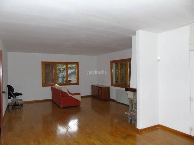 Chalet en venta en Seva. Amplio chalet. Chalets.