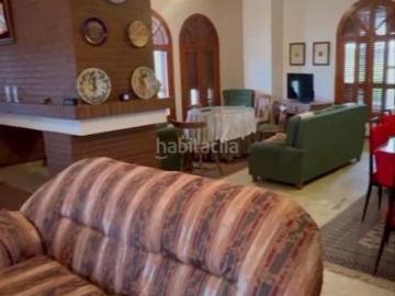 Chalet en venta en Badajoz, Carretera de Sevilla Los Montitos. Chalets.