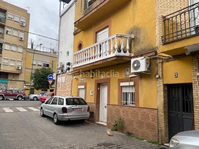 Chalet en venta en Sevilla, La Plata. Solvia Inmobiliaria Casa Sevilla. Chalets.