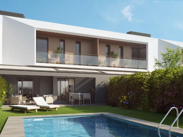 Chalet en venta en Sevilla, Palmas Altas. Chalets.