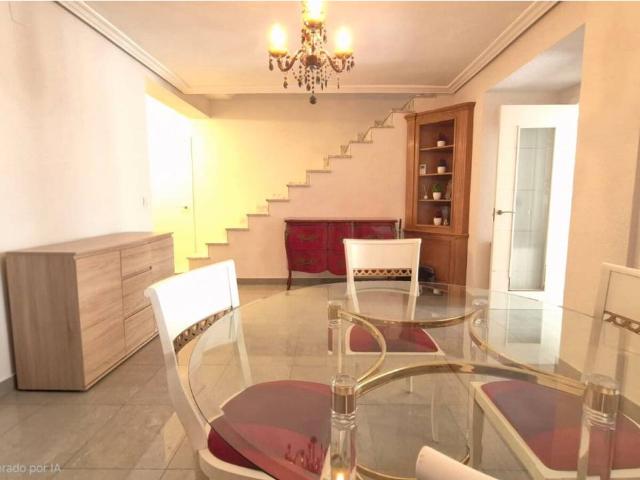 Chalet en venta en Sector 3