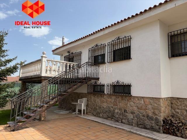 Chalet en venta en Segovia, Centro. Chalet en Otero de Herreros Segovia. Chalets.