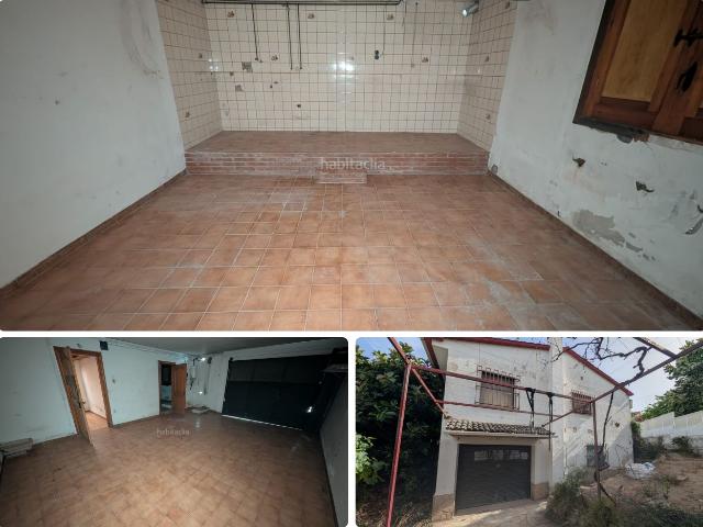 Chalet en venta en Segur de Calafell, Segur de Calafell Nucli Urbà Costa Dorada. Casa Unifamiliar en Calafell Oportunidad de Reforma. Chalets Segur de.