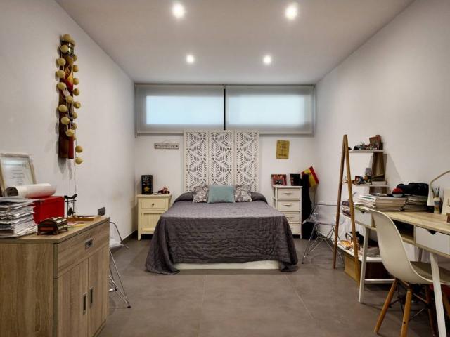 Chalet en venta en Selwo 29680