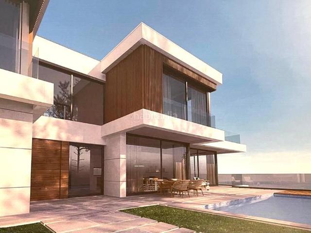 Chalet en venta en Sitges, Garraf Costa Dorada. SOLAR EN VENTA CON ANTEPROYECTO DE VIVIENDA. Chalets.