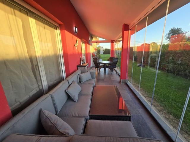 Chalet en venta en Siero, Parroquias Norte. Casa Chalet independiente en venta en Ferrera de Arriba. Chalets.