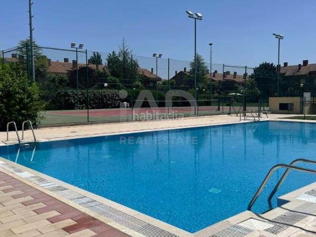 Chalet en venta en Simancas. Chalets.