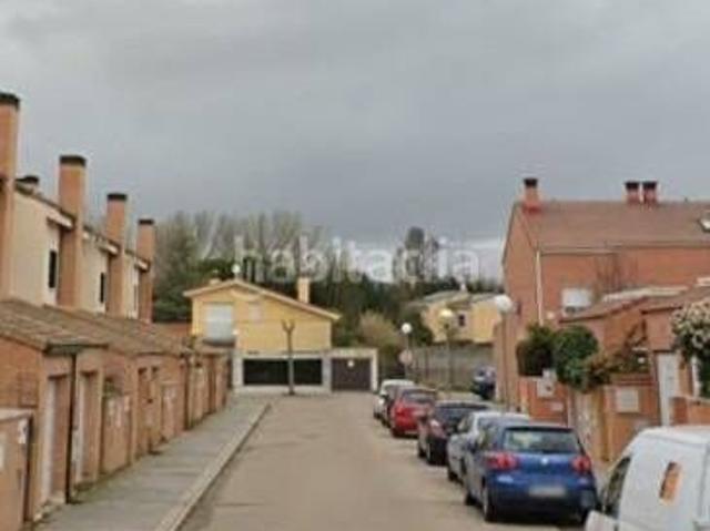 Chalet en venta en Simancas. Venta de chalet situada en Simancas Valladolid. Chalets.