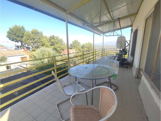 Chalet en venta en Subirats. TORRE AISLADA EN CASABLANCA CON VISTAS EXCEPCIONALES Y GRAN ESPACIO EXTERIOR. Chalets.