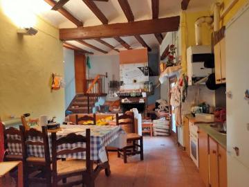 Chalet en venta en Pozán de Vero. Centro de la Población. Calle Mayor. Chalets Pozán de.
