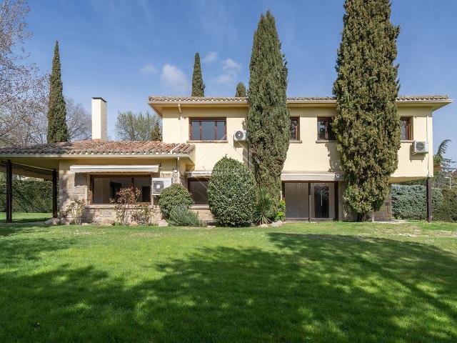 Chalet en venta en Pozuelo de Alarcón, Somosaguas. Chalets Pozuelo de.